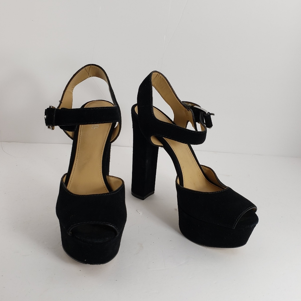 Michael Kors Black heels